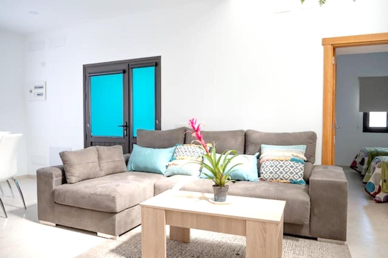 Comfortable House In Tias With Free Parking Extérieur photo